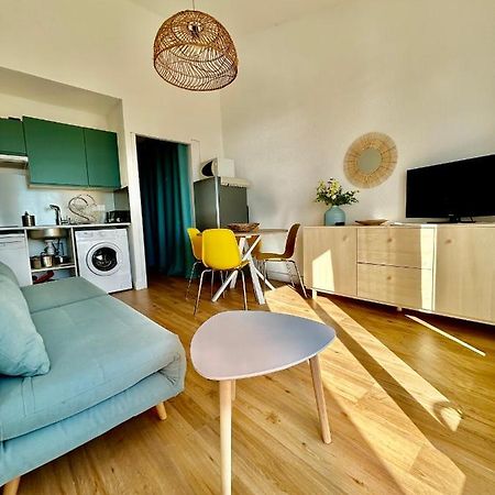 Superbe T2 Avec Terrasse Et Vue Su Mer Quartier Des Quilles A Sète Kültér fotó
